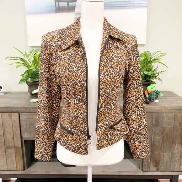 Amanda smith leopard print jacket size 4P - Picture 3 of 6